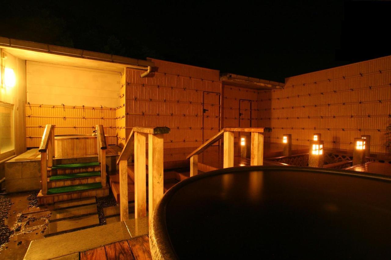 山岸旅館 富士河口湖町 エクステリア 写真